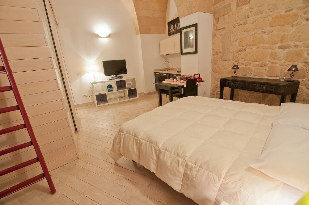 Tito Schipa B&B Lecce Exterior photo